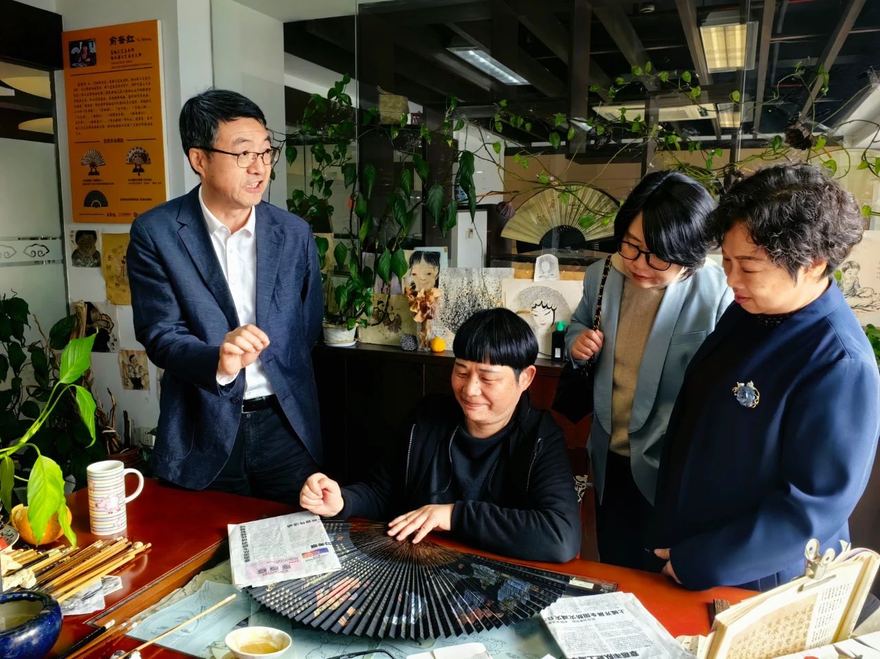 吳敏一行在杭開展工藝美術調研走訪